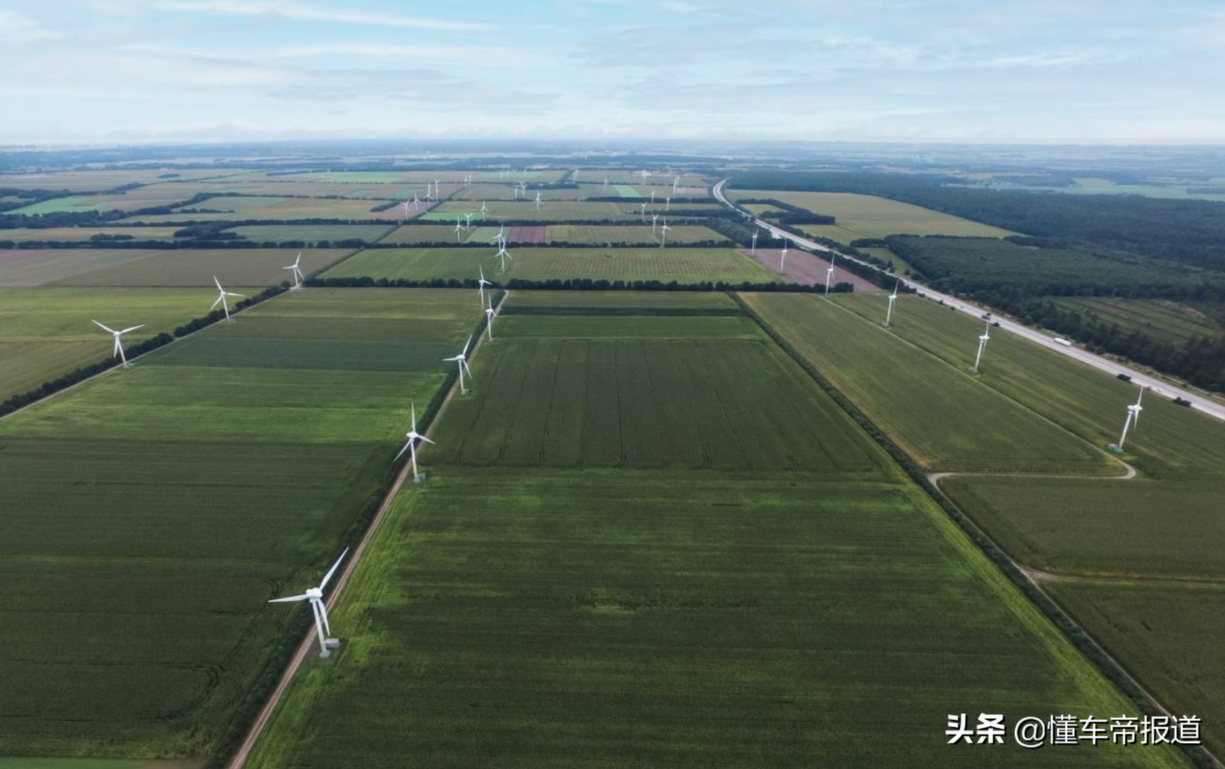 对话｜梅赛德斯-奔驰康林松：“全面电动”战略清晰聚焦纯电车型