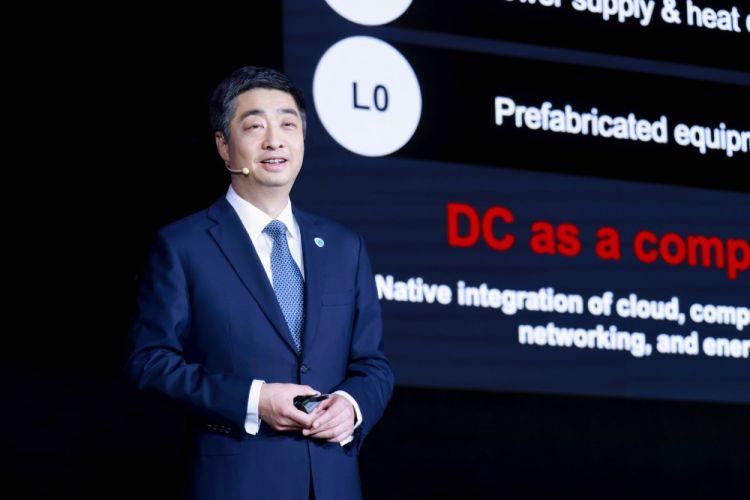 手机、汽车如何做？元宇宙的价值在哪？华为轮值董事长胡厚崑回应热点