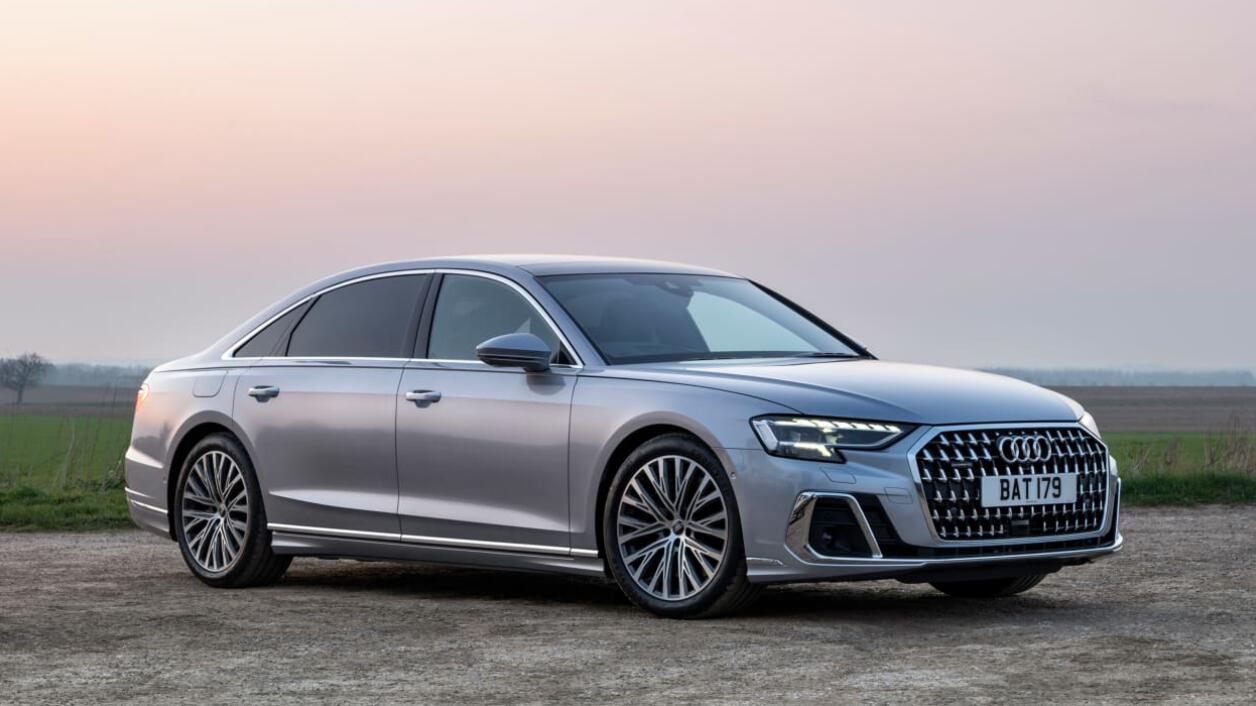 有望于年内上市，中期改款奥迪A8L 60TFSI e大量实拍图发布