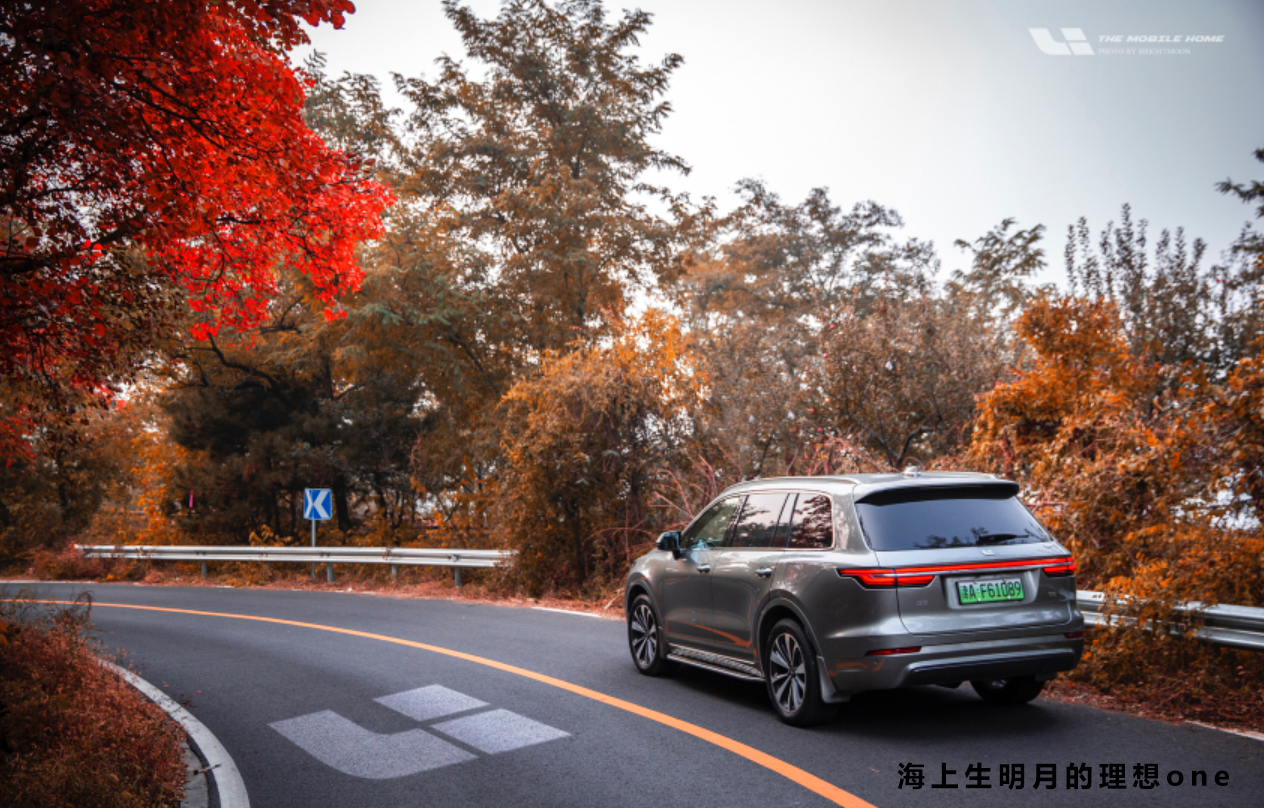 手握30万该选什么车？是传统的豪华品牌还是尝鲜造车新势力